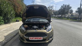 Ford Fiesta 2015 1.0_ECOBOOST_SYNC_EDITION-thumb-4