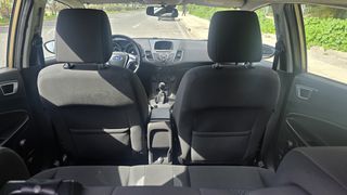 Ford Fiesta 2015 1.0_ECOBOOST_SYNC_EDITION-thumb-29