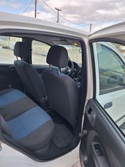 Fiat Panda 2011-thumb-4