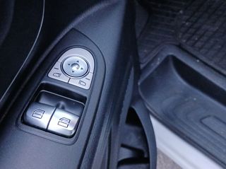 Κλούβα Mercedes-Benz 2020 VITO 114   ME RAFIA-thumb-34