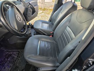 Dacia Duster 2016 4×4-thumb-11