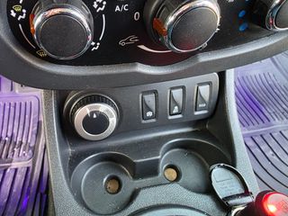 Dacia Duster 2016 4×4-thumb-15