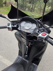 Piaggio MP3 YOURBAN 2011 300 RL-thumb-11