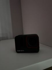 Insta 360 Ace Pro-thumb-2
