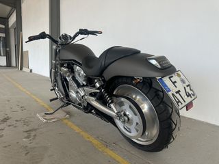 Harley Davidson V-ROD 2004-thumb-3