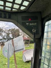 Φορτωτάκι Bobcat 2006 s130-thumb-3
