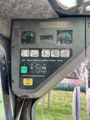 Φορτωτάκι Bobcat 2006 s130-thumb-4