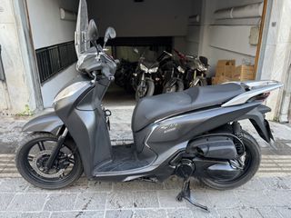 Honda SH 300i 2019-thumb-4