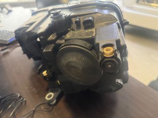 SKODA KAROQ 17-21 ΕΜΠΡΟΣ ΔΕΞΙ ΦΑΝΑΡΙ ΑΘΙΚΤΟ-thumb-1