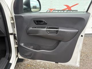 Volkswagen Amarok 2013-thumb-25