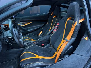McLaren 720S 2018-thumb-17
