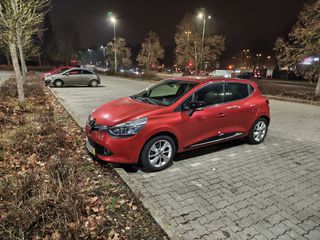 Renault Clio 2016 1,2cv Limited  Edition-thumb-2