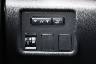 Nissan Micra 2018 SPORT EDITION - ''XDRIVE''-thumb-37