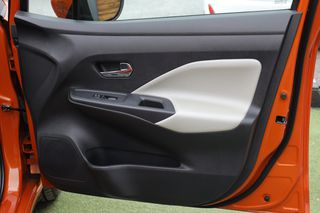 Nissan Micra 2018 SPORT EDITION - ''XDRIVE''-thumb-24