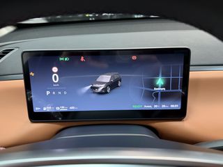 Leapmotor C 10 2026 REEV 970km Αυτονομία-thumb-51
