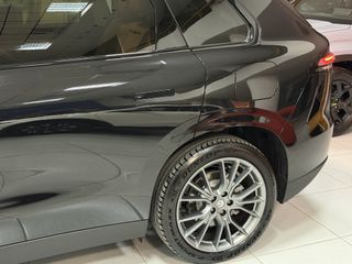 Leapmotor C 10 2026 REEV 970km Αυτονομία-thumb-23