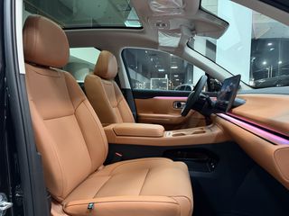 Leapmotor C 10 2026 REEV 970km Αυτονομία-thumb-38
