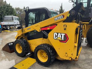 Φορτωτής Με Λάστιχα CAT 2020 262 D3-thumb-2