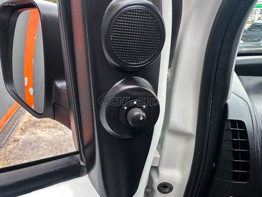 Fiat Fiorino 2020 Pack Tecnico,95HP,Ελληνικό,Οθόνη,Βιβλίο, 2 Ετη  Εγγύηση thumbnail 17