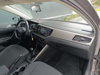 Volkswagen Polo 2021 ¤ 1.6 TDi ¤ COMFORTLINE ¤-thumb-34