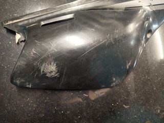 Δεξιό καπάκι ουράς XT600E-thumb-3