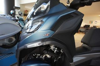 Piaggio MP3 530 2025 MP3 530 LT-thumb-2