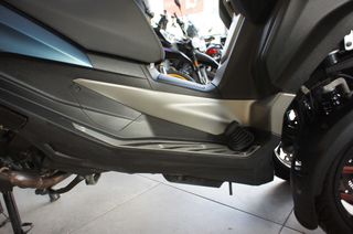 Piaggio MP3 530 2025 MP3 530 LT-thumb-28
