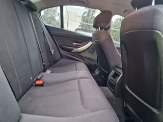 Bmw 320 2013 F30-thumb-20