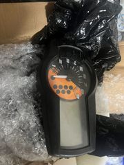 KTM DUKE 690