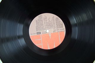 OLIVIA NEWTON JOHN - PHYSICAL-thumb-6