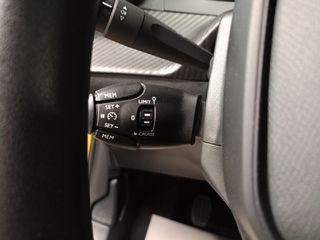 Peugeot 208 2022 1,2 PureTech-thumb-22