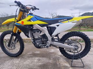 Suzuki RM-Z 450 2021-thumb-1