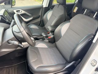 Peugeot 2008 2016 1.2 e-THP Urban Cross-thumb-7
