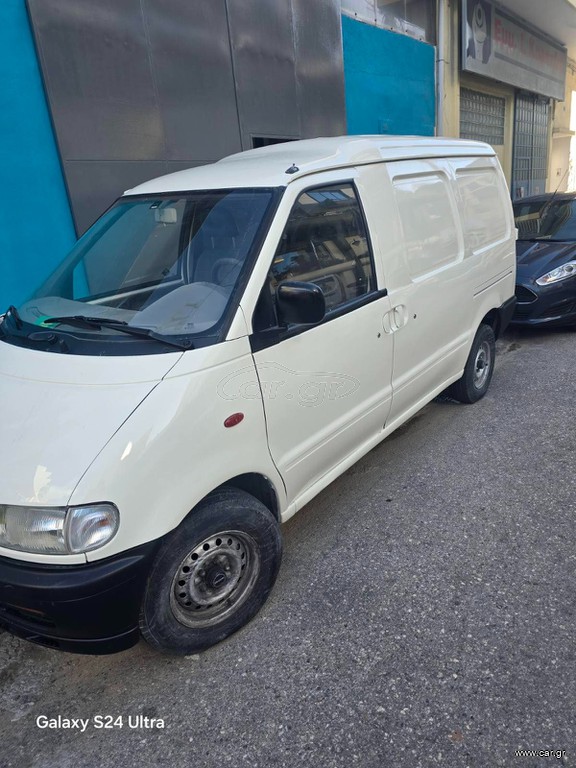 Κλούβα Nissan 2005 vanette