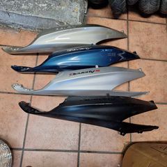 Ουρά πίσω δεξιά  Piaggio Beverly 300-400 HPE 2021-2024 χωρίς σπασίματα πουθενά σε διάφορα χρώματα.