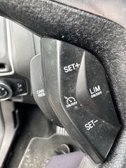 Ford Focus 2014 TITANIUM-thumb-14