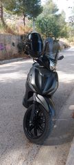 Piaggio Beverly 300 2024 Deep Black-thumb-2