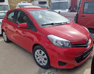 Toyota Yaris 2013