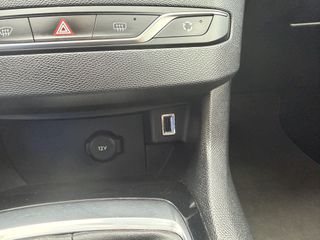 Peugeot 308 2019 1.5 BLUEHDI 130 ACTIVE-thumb-19