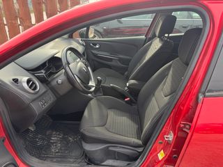 Renault Clio 2016-thumb-8