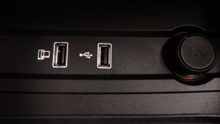 Mg ZS 2023 LUXURY PANORAMA NAVI ΔΕΡΜΑ ΗΛ. ΚΑΘΙΣΜΑΤΑ R17 3ΠΛΗ-thumb-42