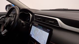 Mg ZS 2023 LUXURY PANORAMA NAVI ΔΕΡΜΑ ΗΛ. ΚΑΘΙΣΜΑΤΑ R17 3ΠΛΗ-thumb-25