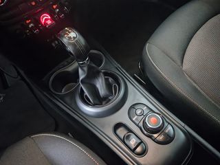 Mini Countryman 2018 (Cooper)-thumb-13