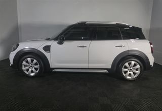 Mini Countryman 2018 (Cooper)-thumb-7