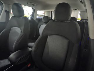 Mini Countryman 2018 (Cooper)-thumb-15