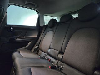 Mini Countryman 2018 (Cooper)-thumb-16
