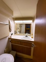 Bertram 1987 37 Convertible-thumb-21