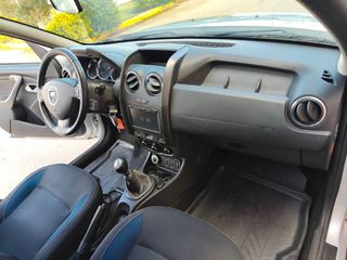 Dacia Duster 2015 PRESTIGE 4X4 125 ps EURO 6-thumb-9