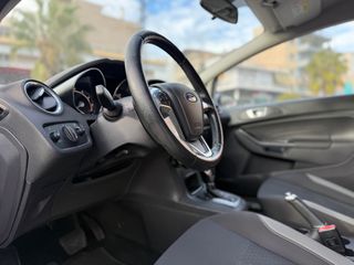 Ford Fiesta 2016 AUTOMATIC-thumb-8