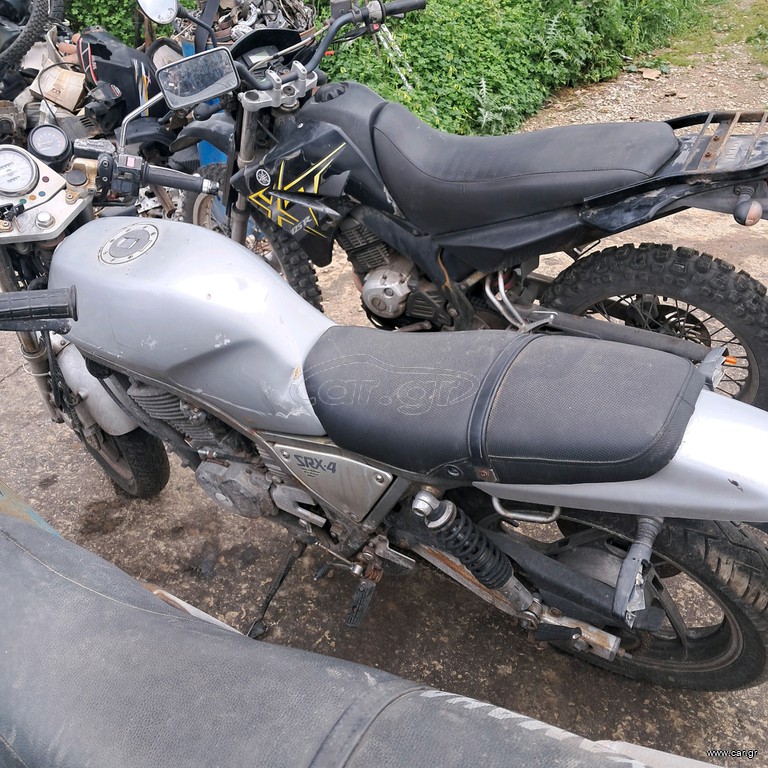 Yamaha SRX 1990 srx